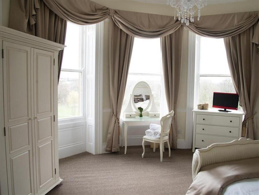 Mansfield Manor Hotel Extérieur photo