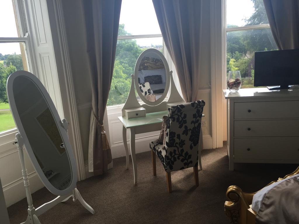 Mansfield Manor Hotel Chambre photo