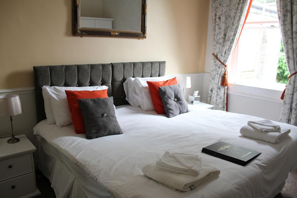 Mansfield Manor Hotel Extérieur photo